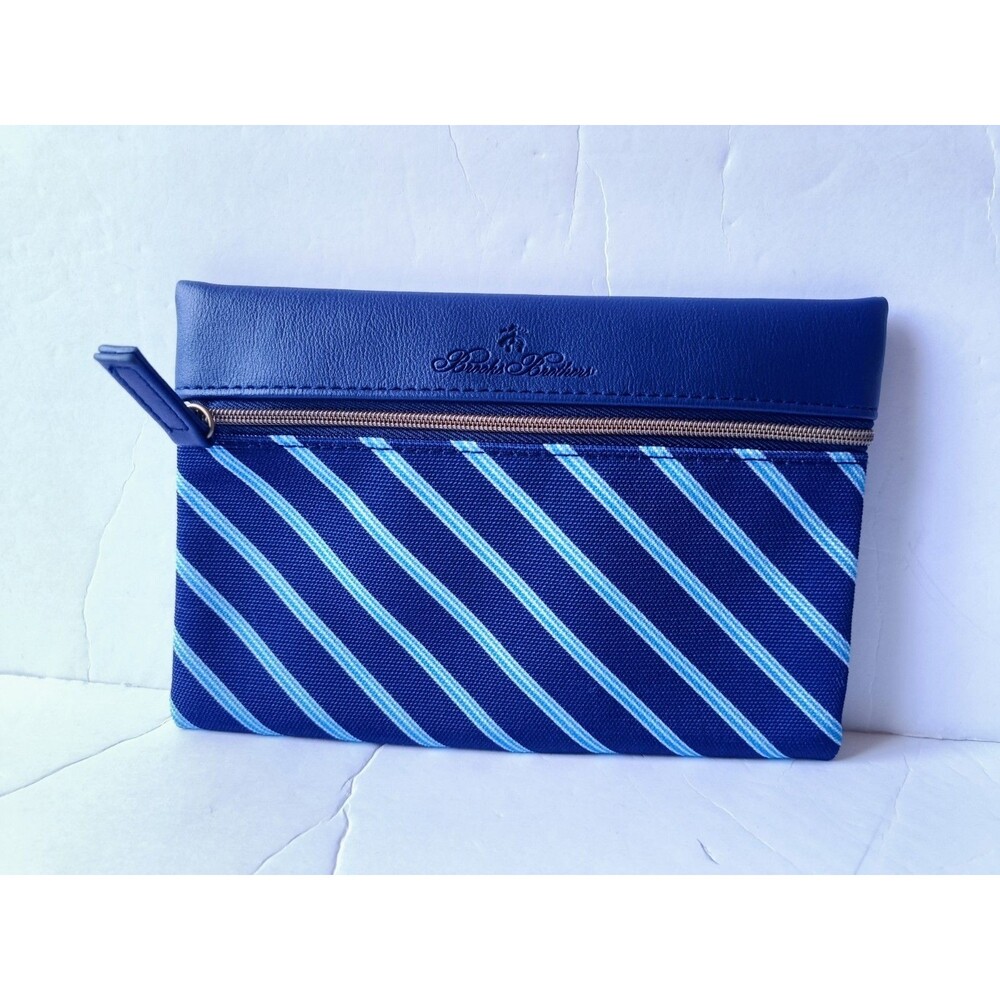 Brooks Brothers x United Airlines Amenity Kit Toiletry Travel Pouch Blue Stripe